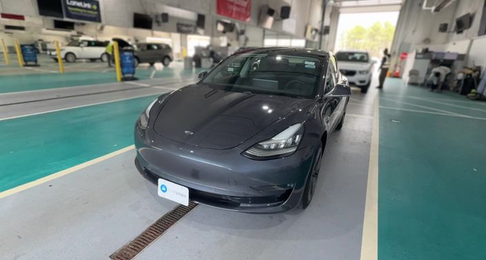 Thumbnail: 2019 Tesla Model 3 - 1