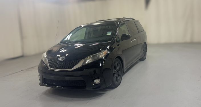 Thumbnail: 2014 Toyota Sienna - 1
