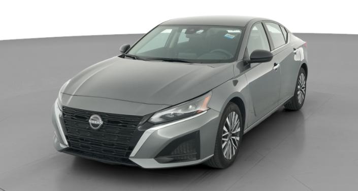 Thumbnail: 2025 Nissan Altima - 1