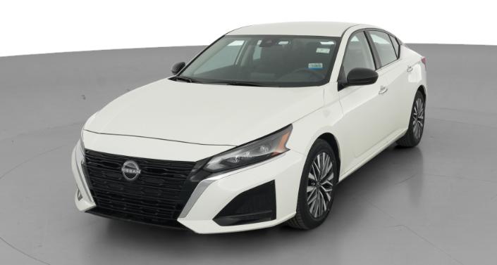 Thumbnail: 2025 Nissan Altima - 1