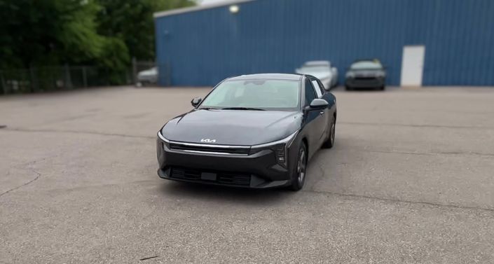 Thumbnail: 2025 Kia K4 - 1