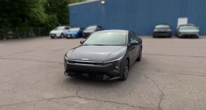 Thumbnail: 2025 Kia K4 - 1