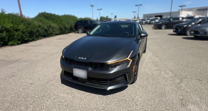 Thumbnail: 2025 Kia K5 - 1