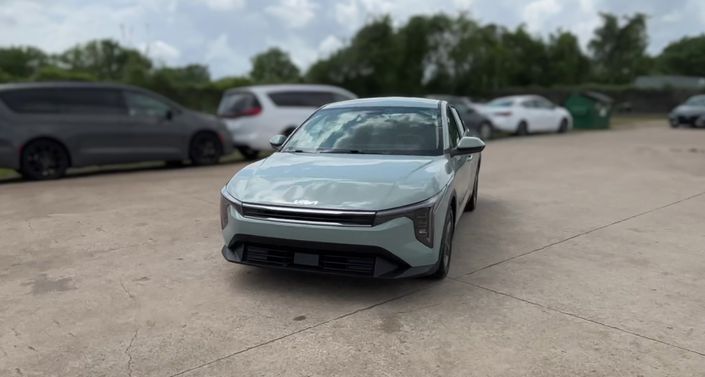 Thumbnail: 2025 Kia K4 - 1