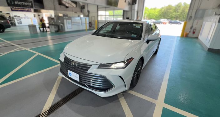 Thumbnail: 2020 Toyota Avalon - 1