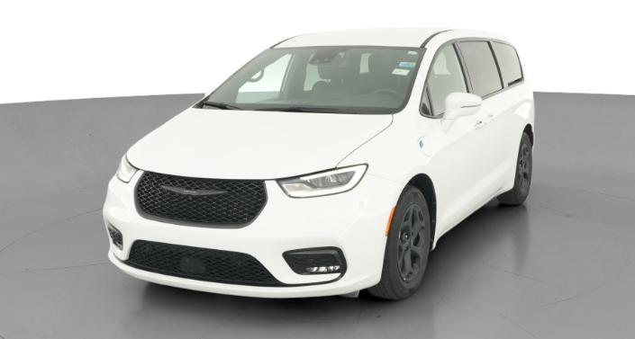 Thumbnail: 2022 Chrysler Pacifica - 1