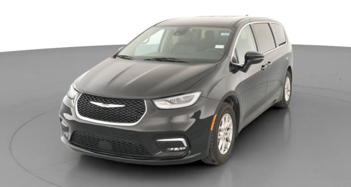 Thumbnail: 2024 Chrysler Pacifica - 1