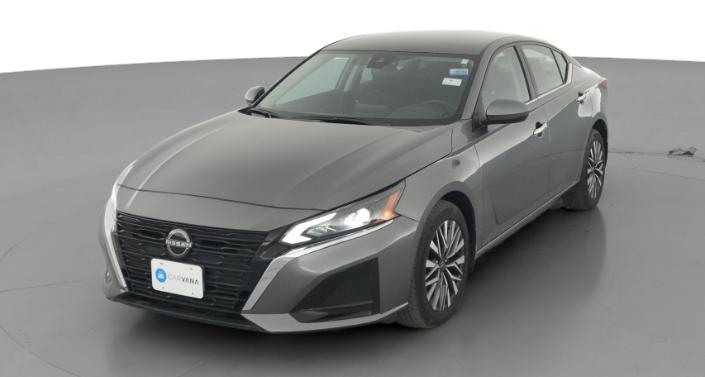 Thumbnail: 2023 Nissan Altima - 1
