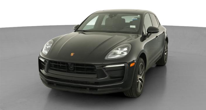 Thumbnail: 2023 Porsche Macan - 1