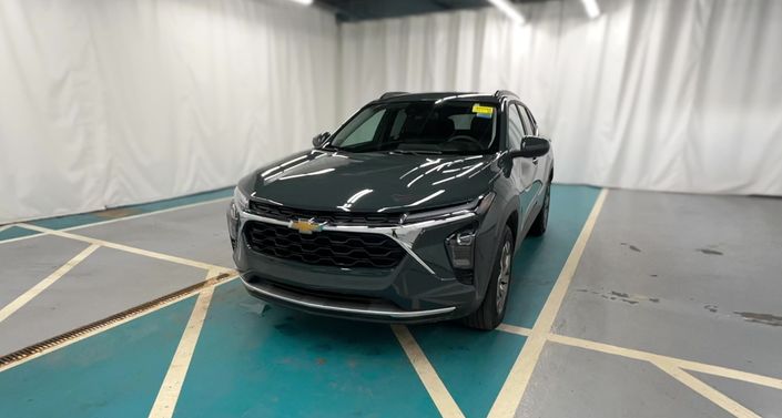 Thumbnail: 2025 Chevrolet Trax - 1