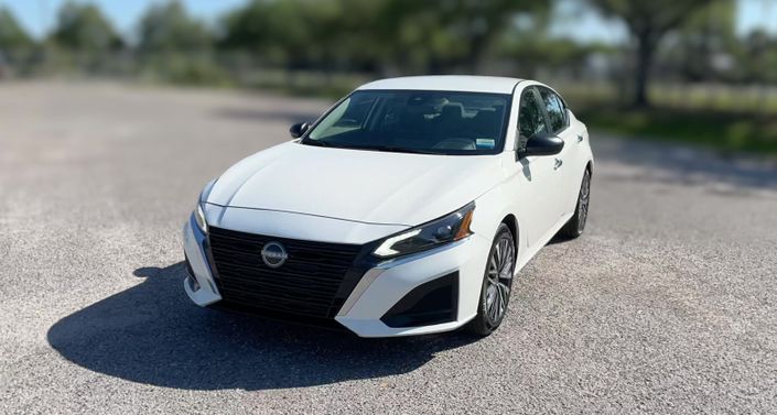 Thumbnail: 2025 Nissan Altima - 1
