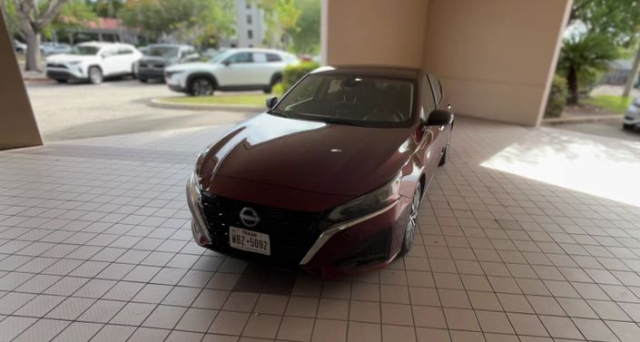 Thumbnail: 2025 Nissan Altima - 1