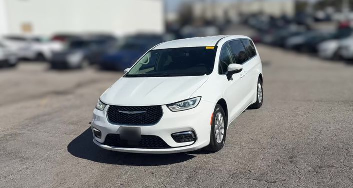 Thumbnail: 2023 Chrysler Pacifica - 1