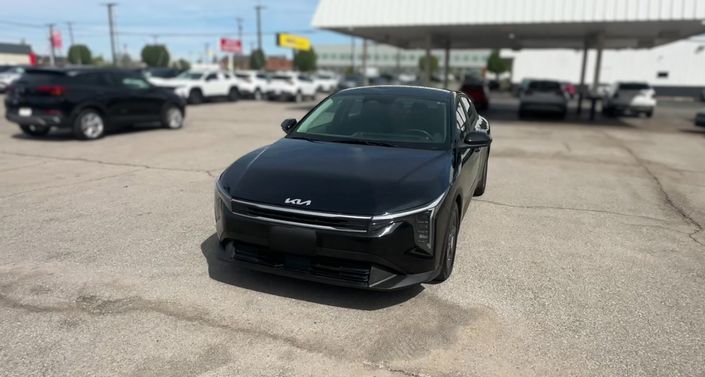 Thumbnail: 2025 Kia K4 - 1