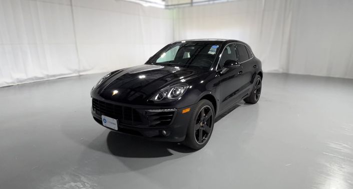 Thumbnail: 2016 Porsche Macan - 1