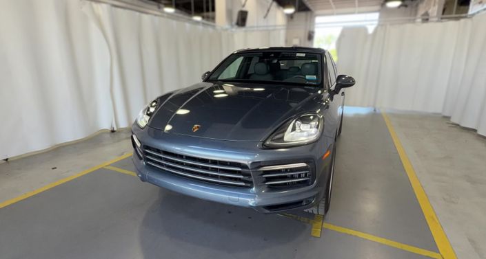 Thumbnail: 2019 Porsche Cayenne - 1