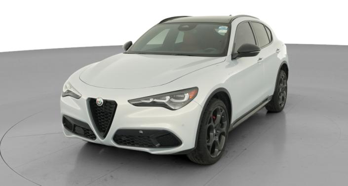 Thumbnail: 2025 Alfa Romeo Stelvio - 1