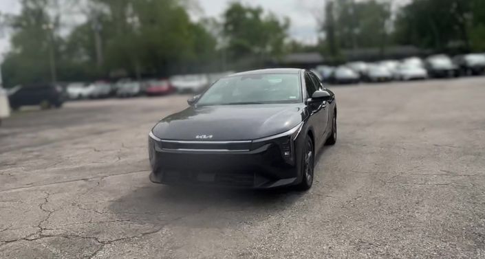Thumbnail: 2025 Kia K4 - 1