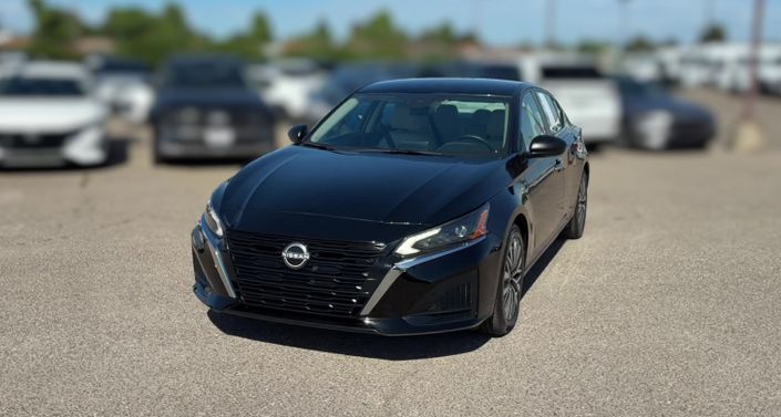 Thumbnail: 2025 Nissan Altima - 1