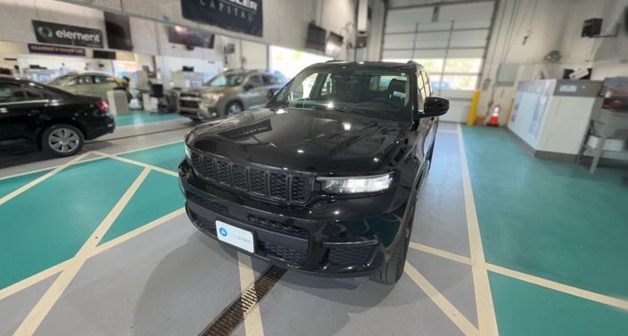 Thumbnail: 2023 Jeep Grand Cherokee L - 1
