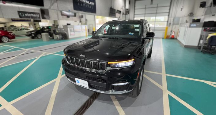 Thumbnail: 2023 Jeep Grand Cherokee L - 1