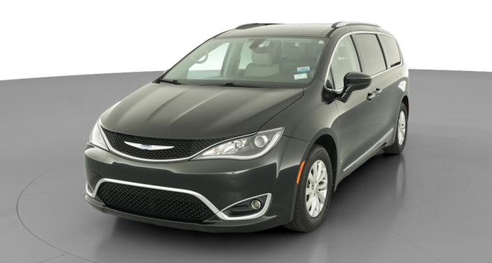 Thumbnail: 2018 Chrysler Pacifica - 1