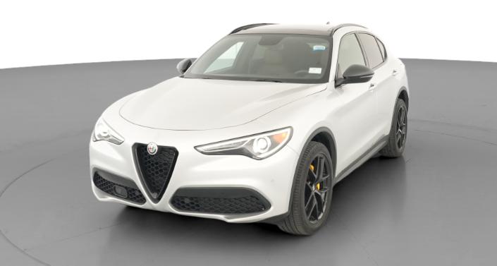 Thumbnail: 2019 Alfa Romeo Stelvio - 1