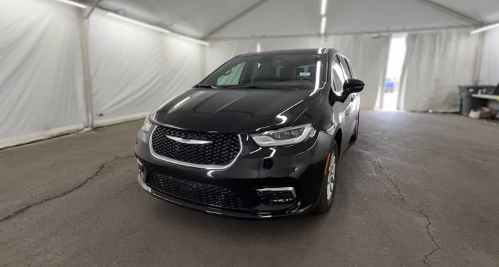 Thumbnail: 2025 Chrysler Pacifica - 1