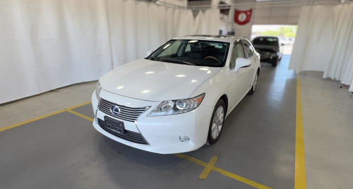 Thumbnail: 2013 Lexus ES - 1