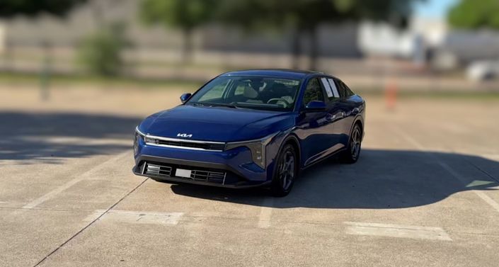 Thumbnail: 2025 Kia K4 - 1