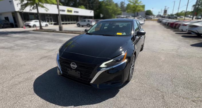 Thumbnail: 2025 Nissan Altima - 1