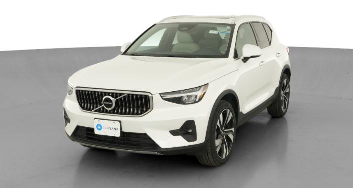 Thumbnail: 2023 Volvo XC40 - 1