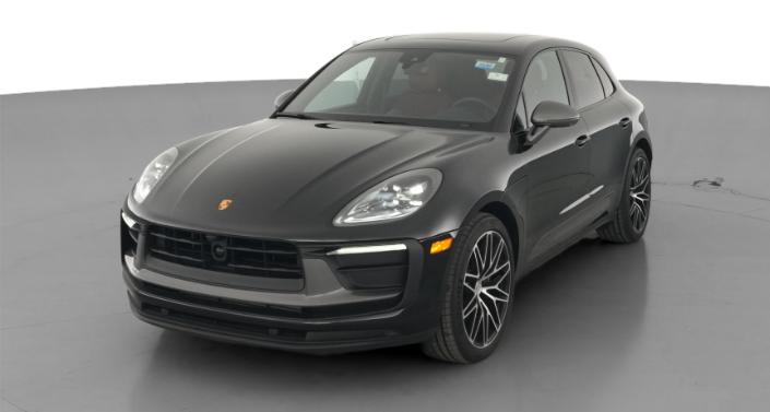 Thumbnail: 2026 Porsche Macan - 1