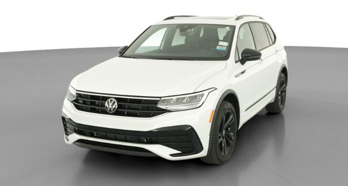 Thumbnail: 2023 Volkswagen Tiguan - 1