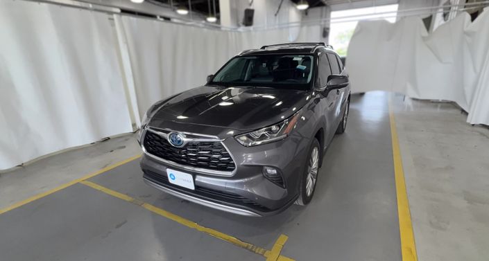 Thumbnail: 2024 Toyota Highlander - 1