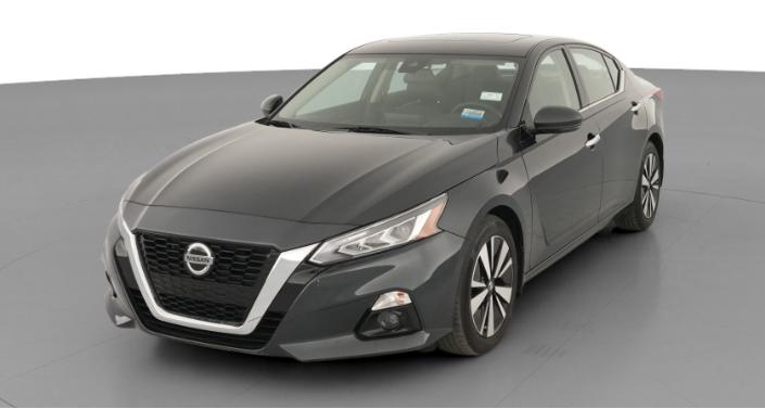 Thumbnail: 2022 Nissan Altima - 1