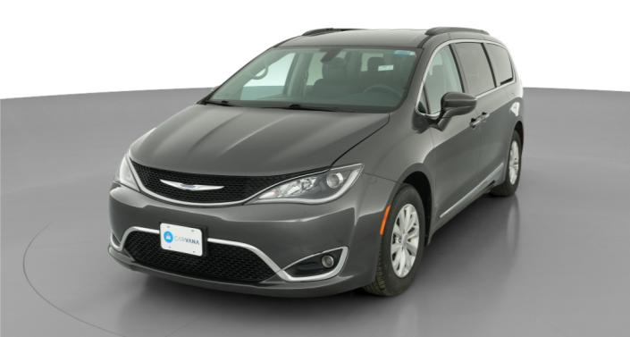 Thumbnail: 2017 Chrysler Pacifica - 1