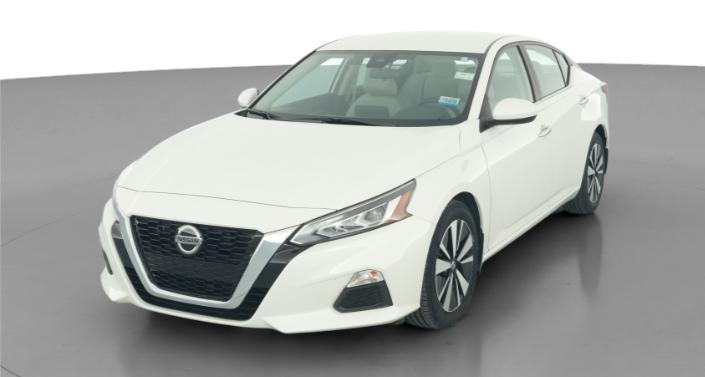 Thumbnail: 2022 Nissan Altima - 1