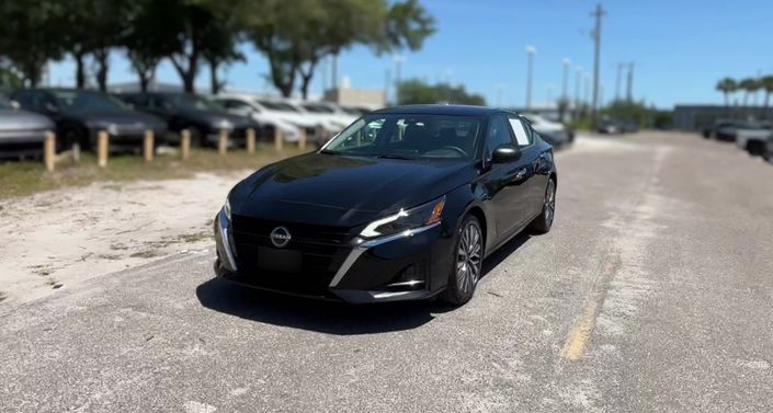 Thumbnail: 2025 Nissan Altima - 1