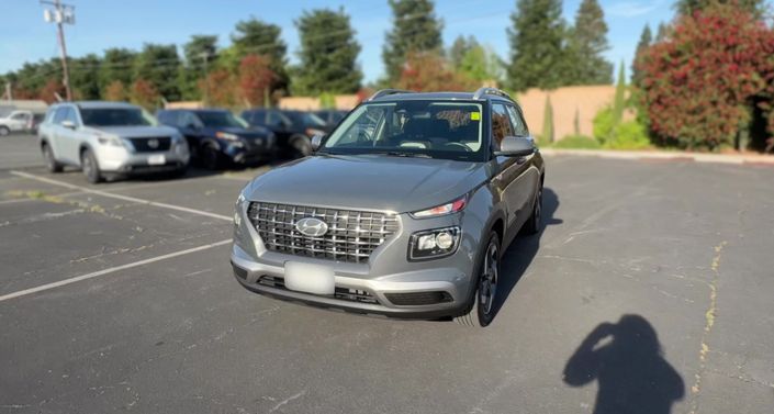 Thumbnail: 2025 Hyundai Venue - 1