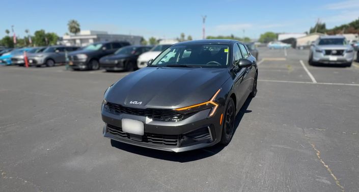 Thumbnail: 2025 Kia K5 - 1