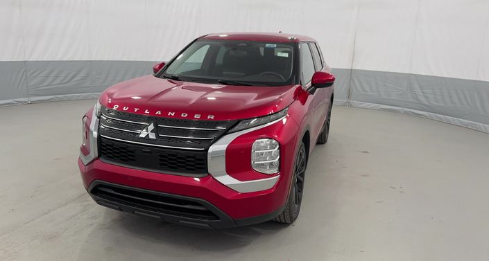 Thumbnail: 2022 Mitsubishi Outlander - 1