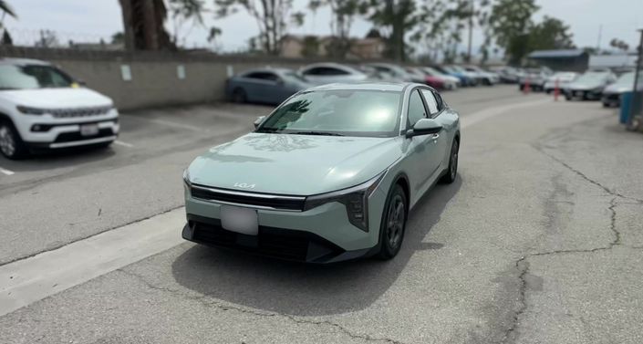 Thumbnail: 2025 Kia K4 - 1