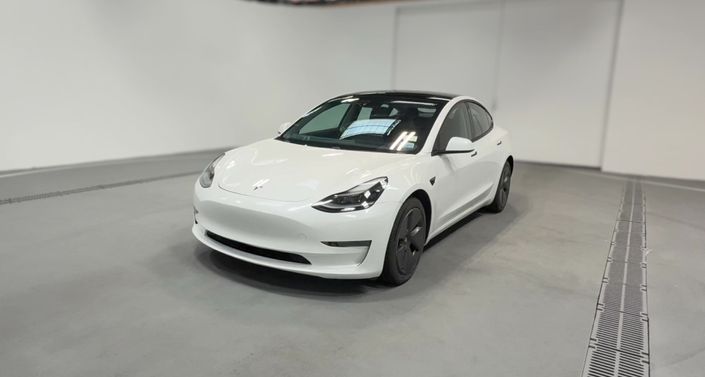 Thumbnail: 2021 Tesla Model 3 - 1