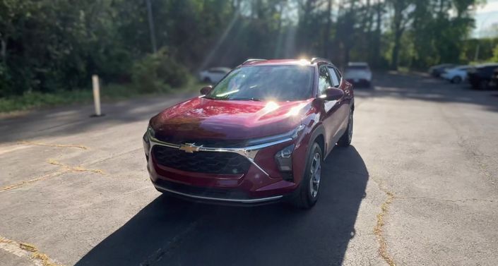 Thumbnail: 2025 Chevrolet Trax - 1