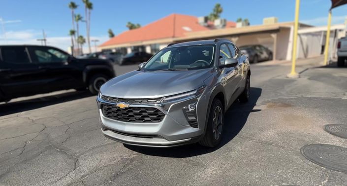 Thumbnail: 2025 Chevrolet Trax - 1