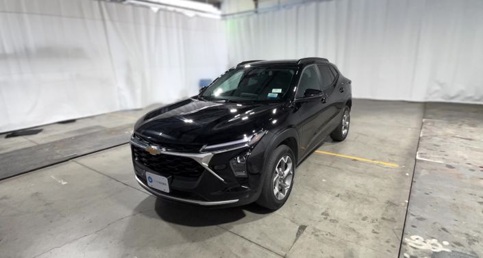 Thumbnail: 2025 Chevrolet Trax - 1