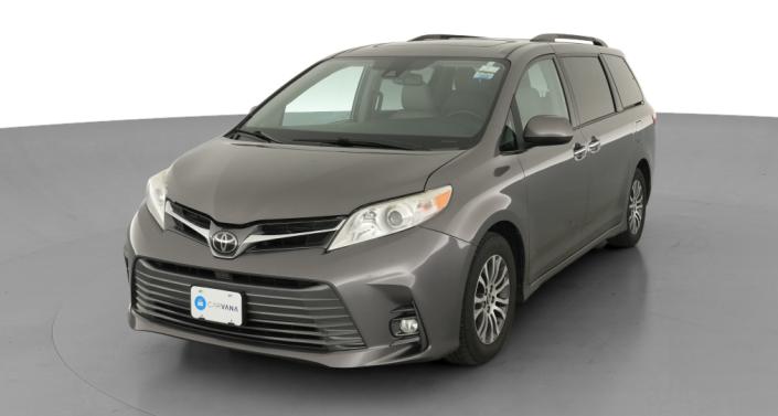 Thumbnail: 2018 Toyota Sienna - 1