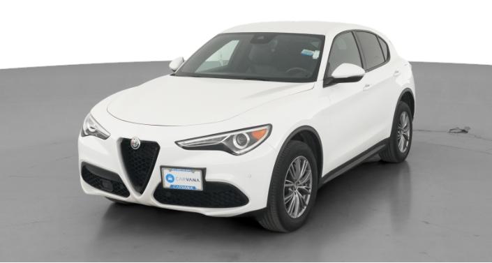 Thumbnail: 2023 Alfa Romeo Stelvio - 1