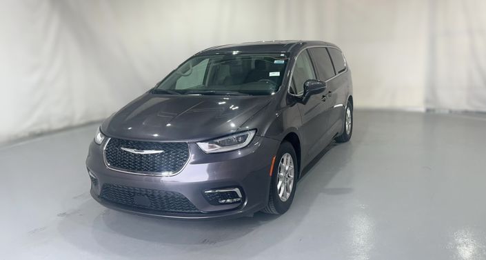 Thumbnail: 2023 Chrysler Pacifica - 1